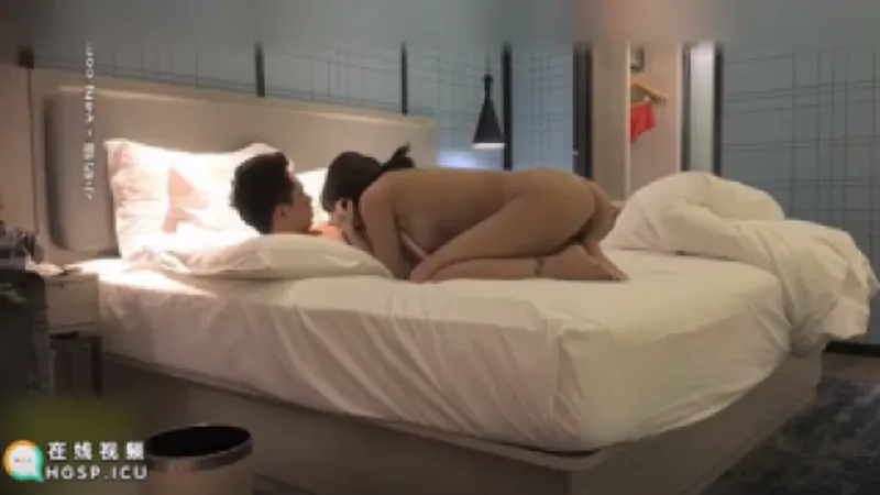 Sung khoái với em gái thích làm tình